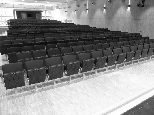 El Otfried-von-WeiBenburg-Theatre