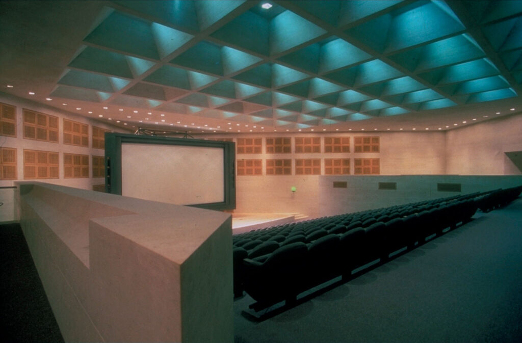 Auditorio Grand Louvre_03