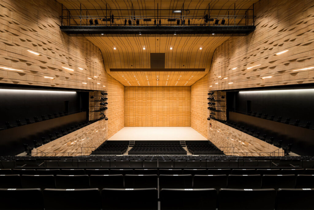 Centro cívico Kamaishi TETTO_02