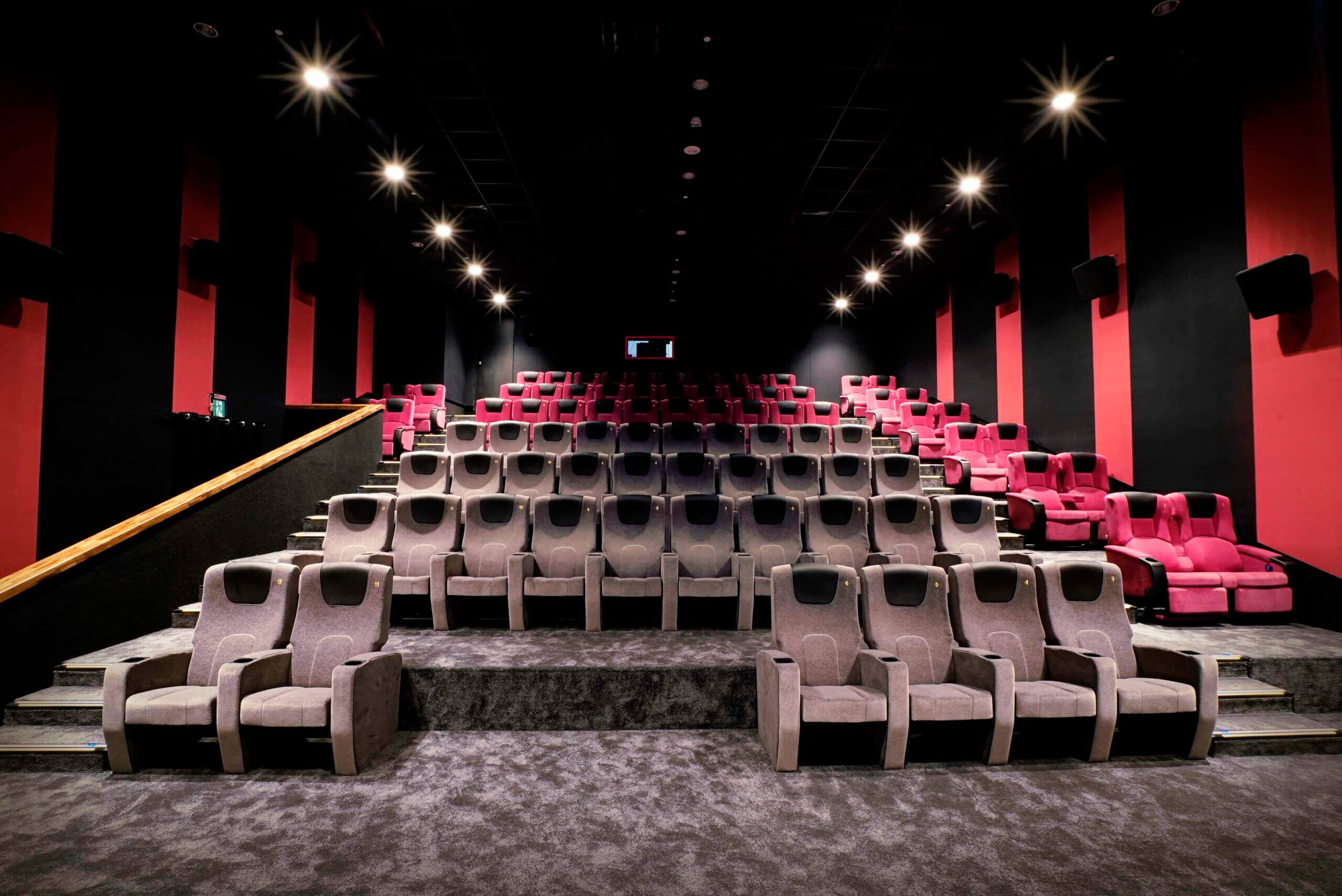 Cine Penghu Ever Rich